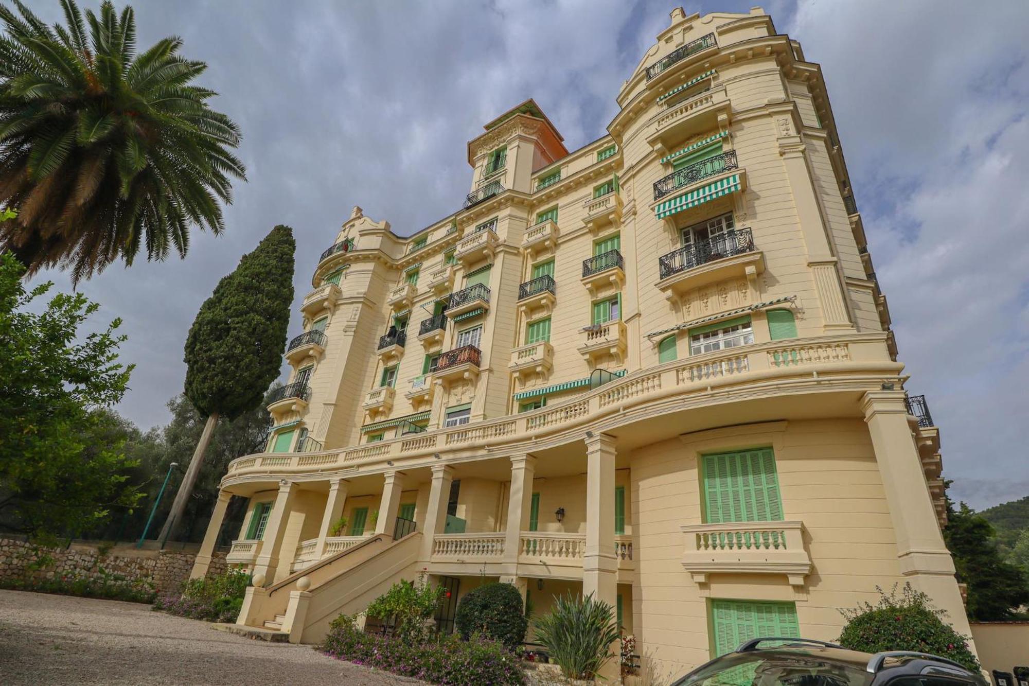 מנטון "Le Garavan Palace" Idyllique, Proche Gare Et Plage מראה חיצוני תמונה