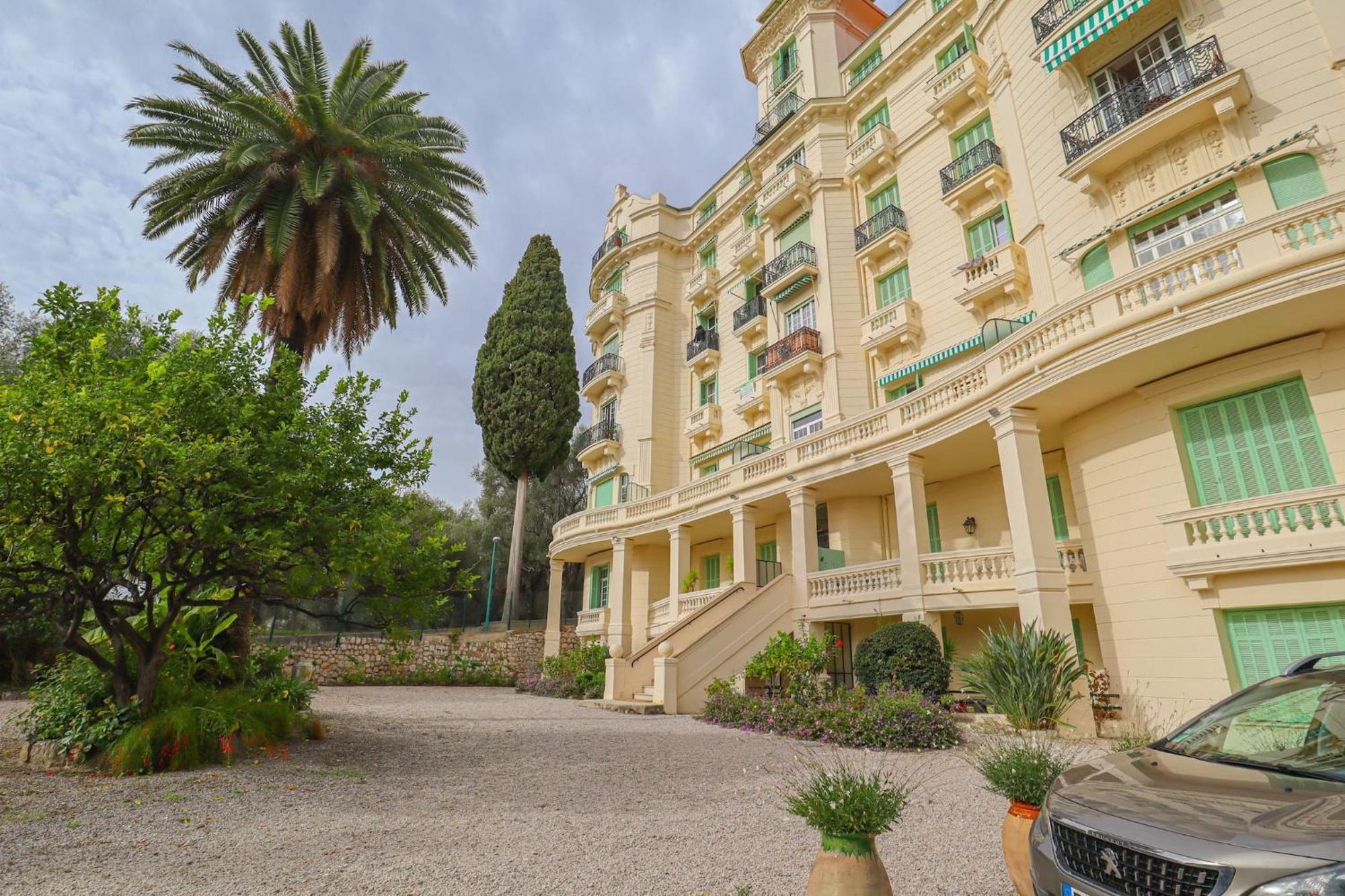 מנטון "Le Garavan Palace" Idyllique, Proche Gare Et Plage מראה חיצוני תמונה